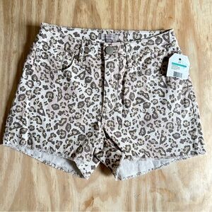 👉 Wonderly Cheetah Print Women's Shorts Size 27
